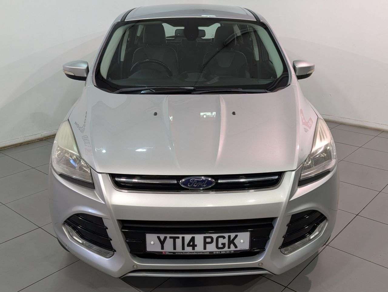 A 2014 FORD KUGA 2.0 TDCi Titanium SUV 5dr Diesel Manual AWD Euro 5 (163 ps) A 2014 FORD KUGA 2.0 TDCi Titanium SUV 5dr Diesel Manual AWD Euro 5 (163 ps)