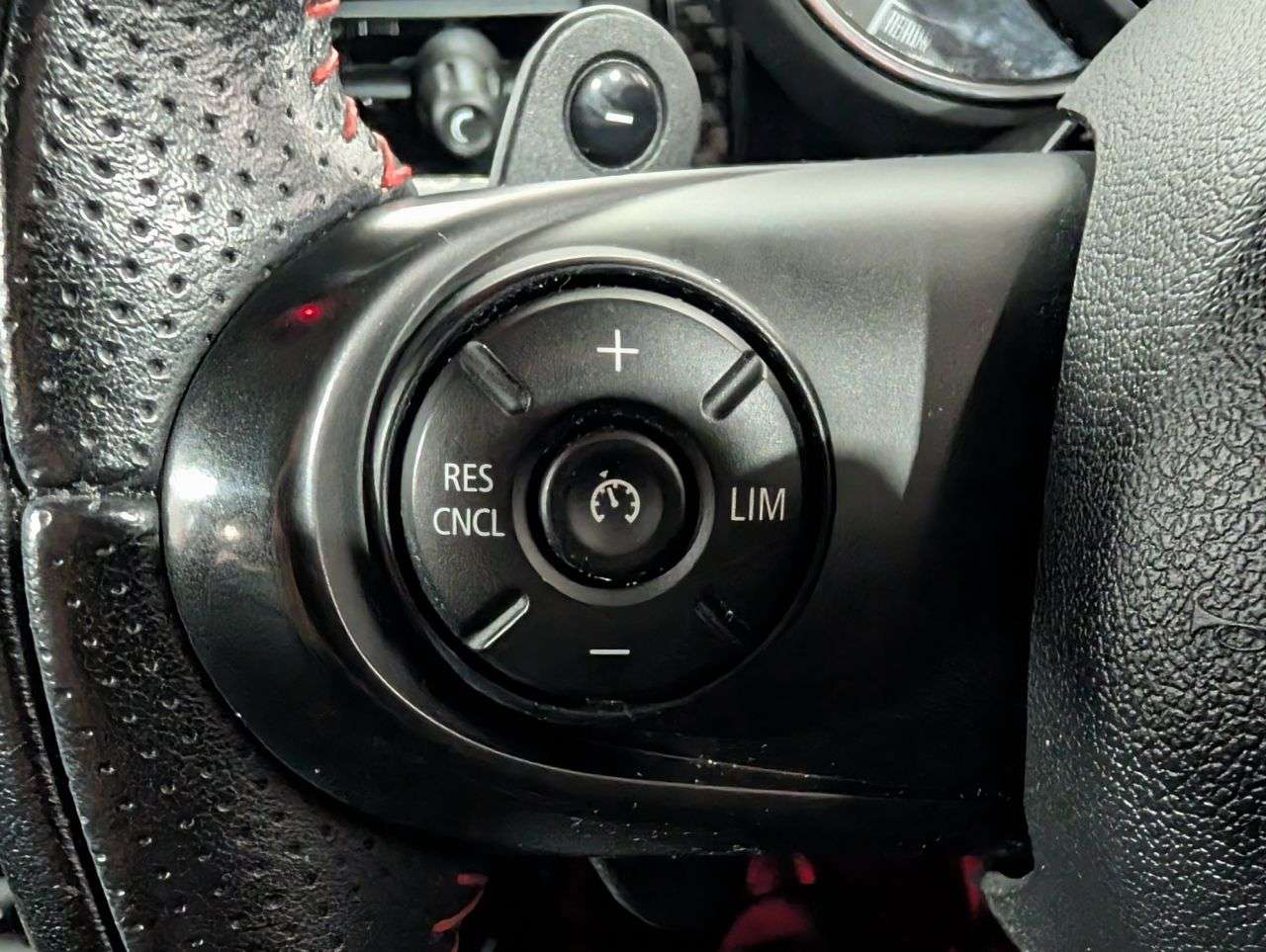 2017 MINI HATCH 2017 MINI HATCH