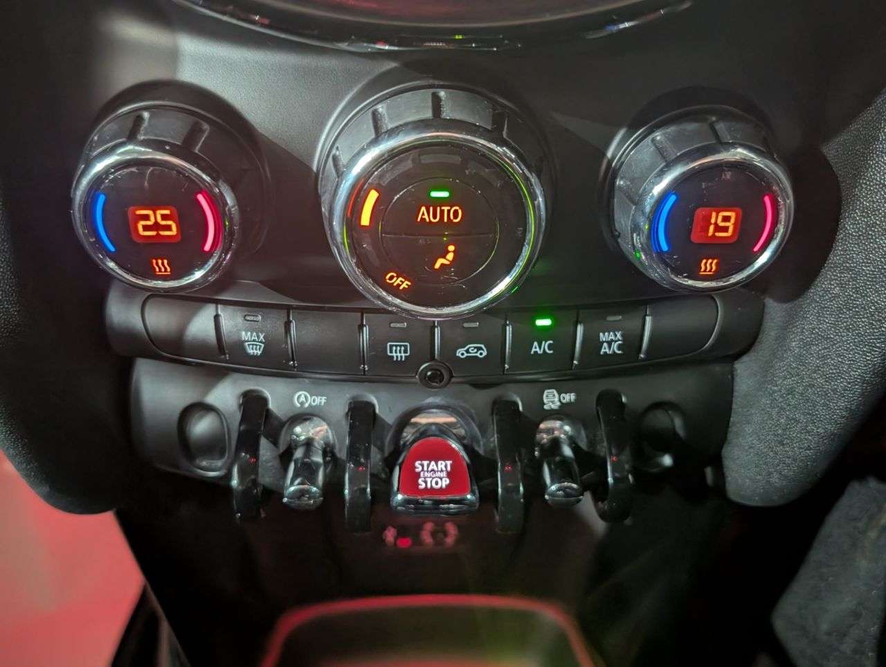 2017 MINI HATCH 2017 MINI HATCH