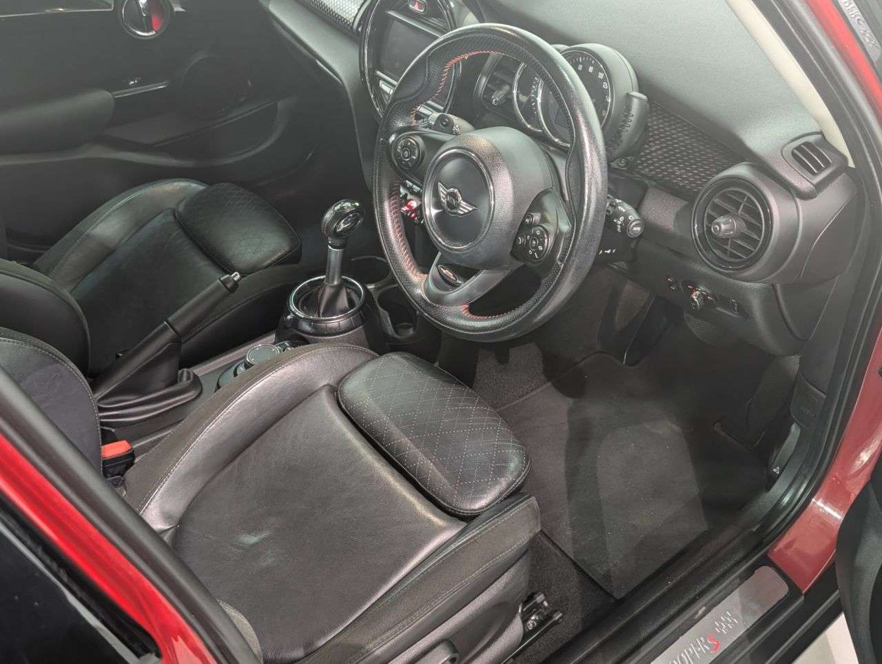 2017 MINI HATCH 2017 MINI HATCH
