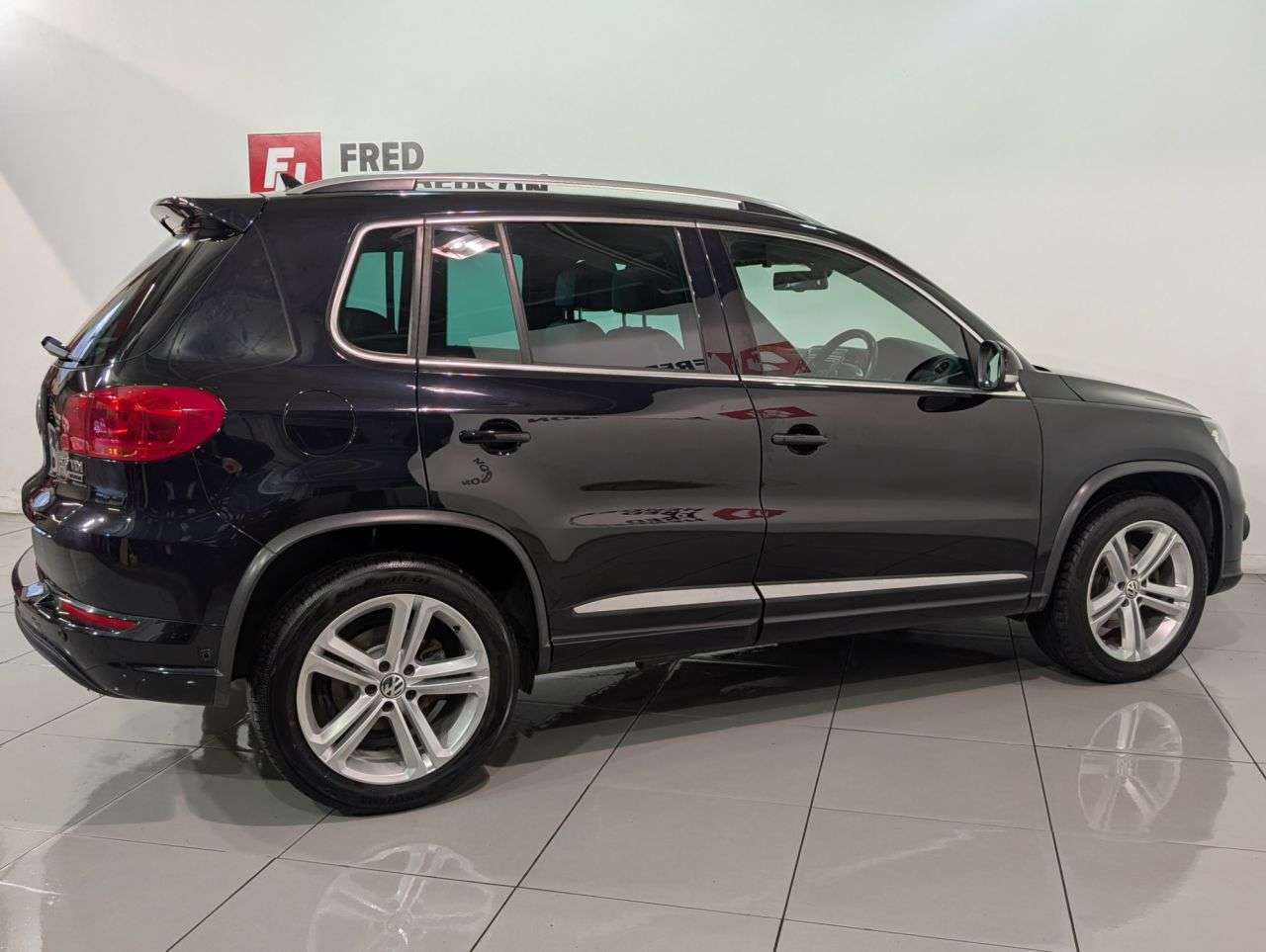 2016 VOLKSWAGEN TIGUAN 2016 VOLKSWAGEN TIGUAN