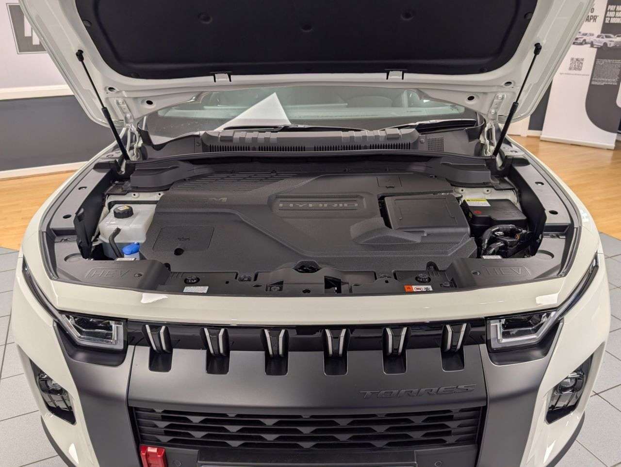 2025 KGM TORRES 2025 KGM TORRES