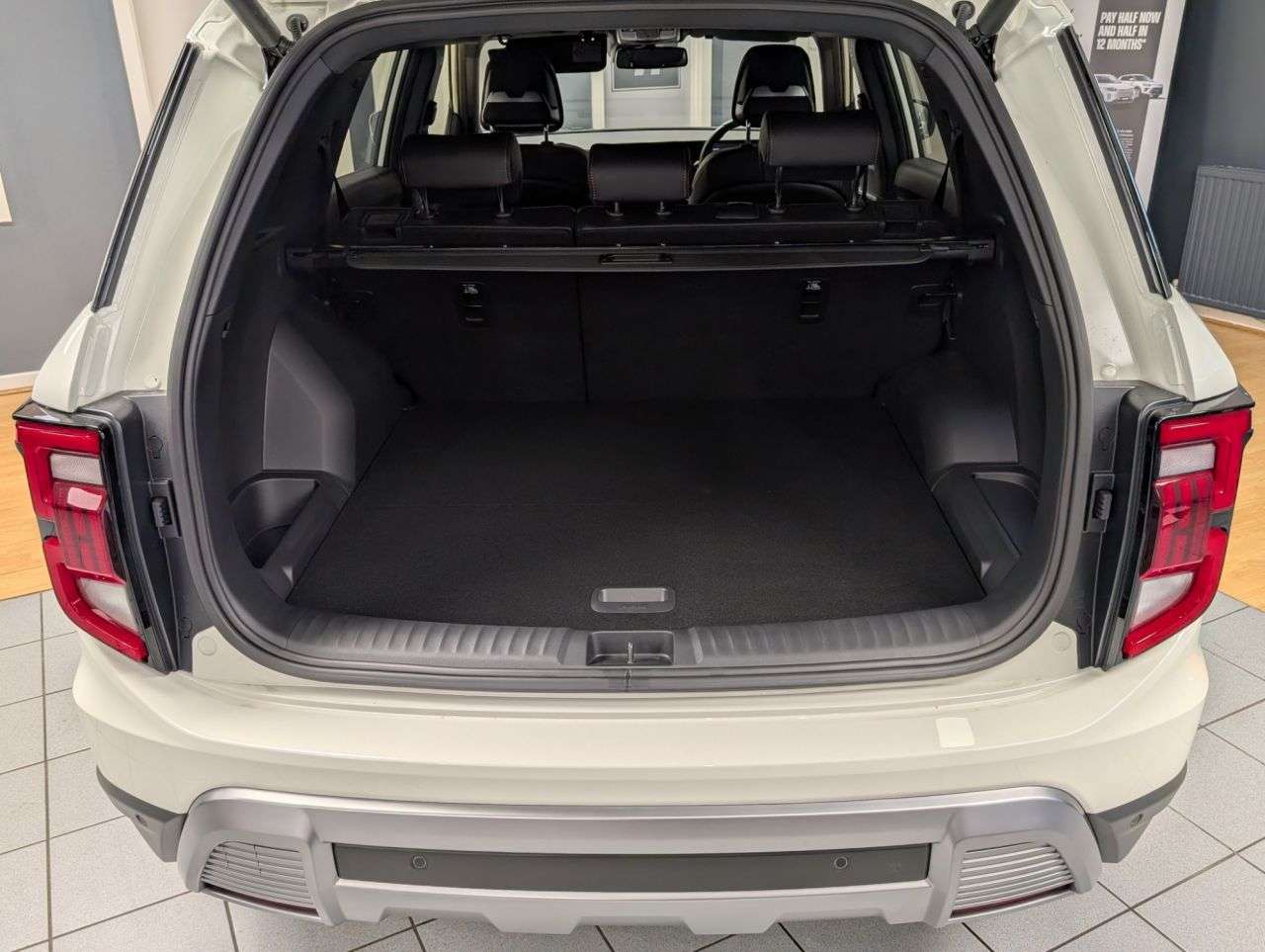 2025 KGM TORRES 2025 KGM TORRES