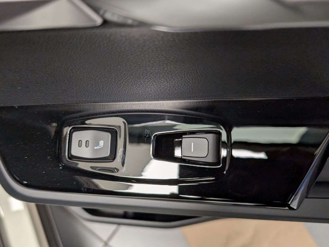 2025 KGM TORRES 2025 KGM TORRES