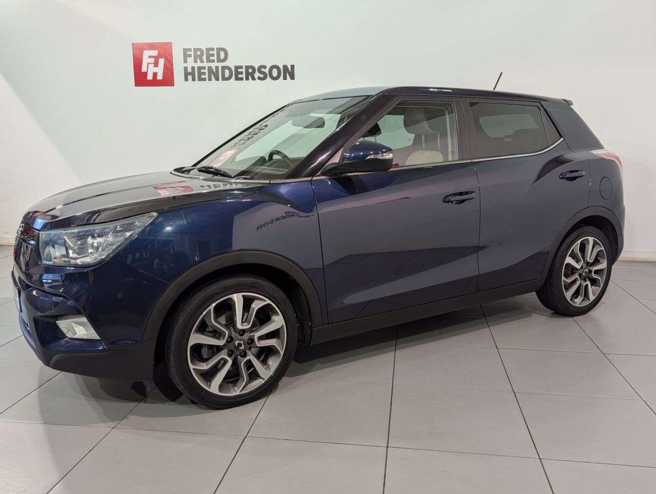 2017 SSANGYONG TIVOLI 2017 SSANGYONG TIVOLI