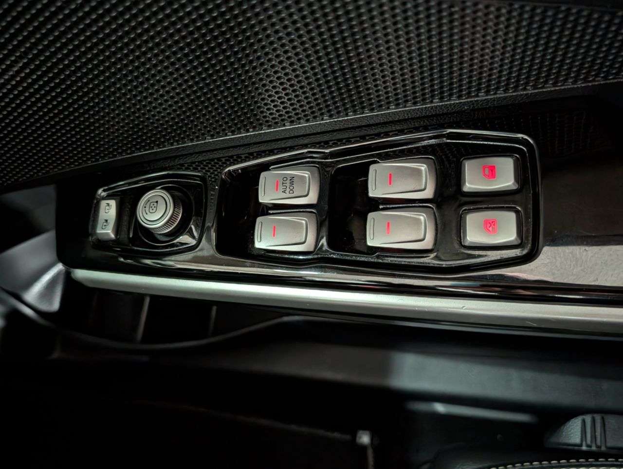 2017 SSANGYONG TIVOLI 2017 SSANGYONG TIVOLI