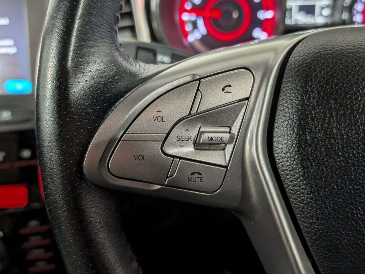 2017 SSANGYONG TIVOLI 2017 SSANGYONG TIVOLI