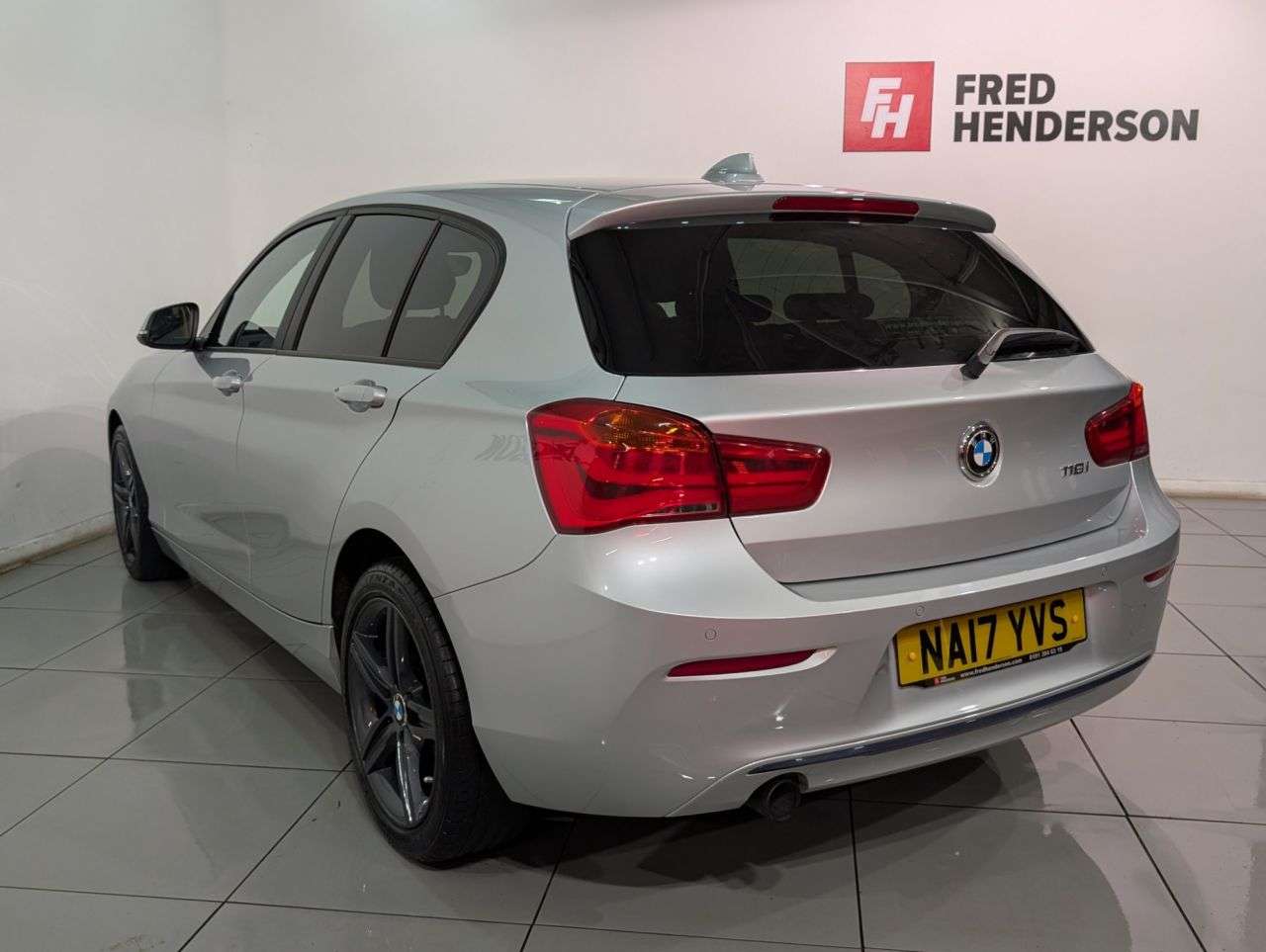 2017 BMW 1 SERIES 2017 BMW 1 SERIES