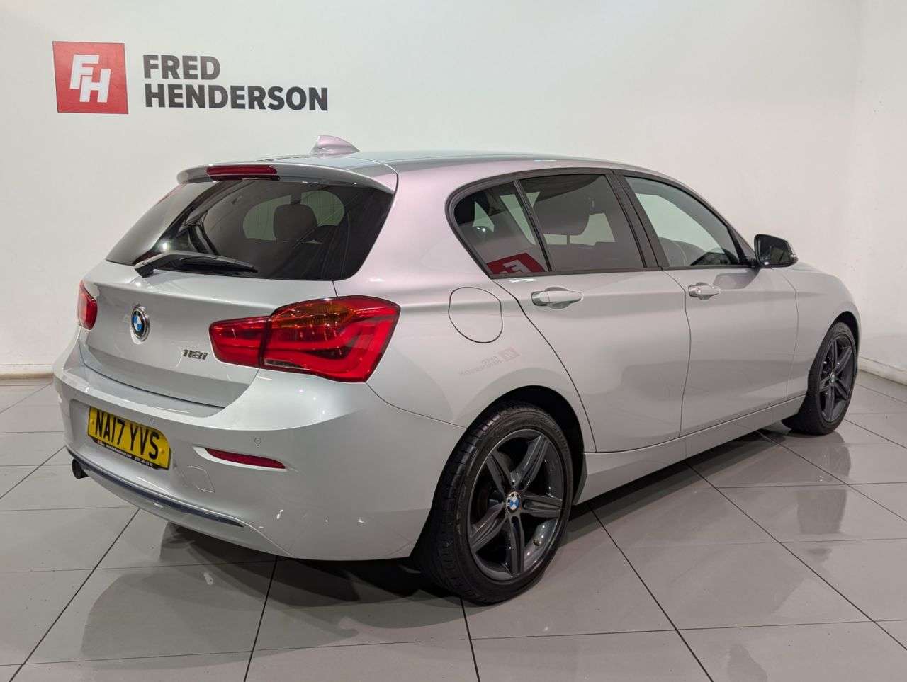 2017 BMW 1 SERIES 2017 BMW 1 SERIES