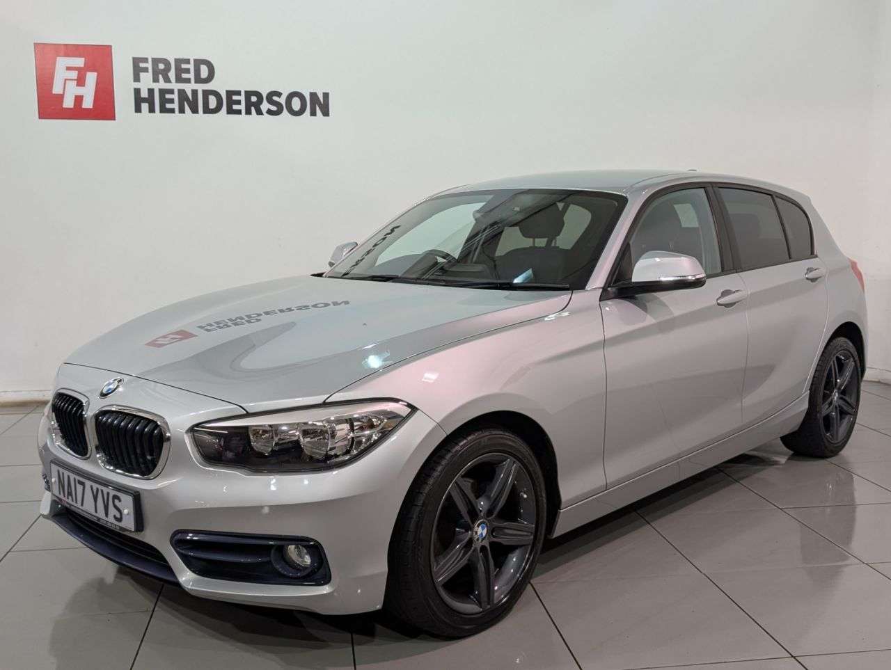 A 2017 BMW 1 SERIES 1.5 118i Sport Hatchback 5dr Petrol Manual Euro 6 (s/s) (136 ps) Demonstrat A 2017 BMW 1 SERIES 1.5 118i Sport Hatchback 5dr Petrol Manual Euro 6 (s/s) (136 ps) Demonstrat