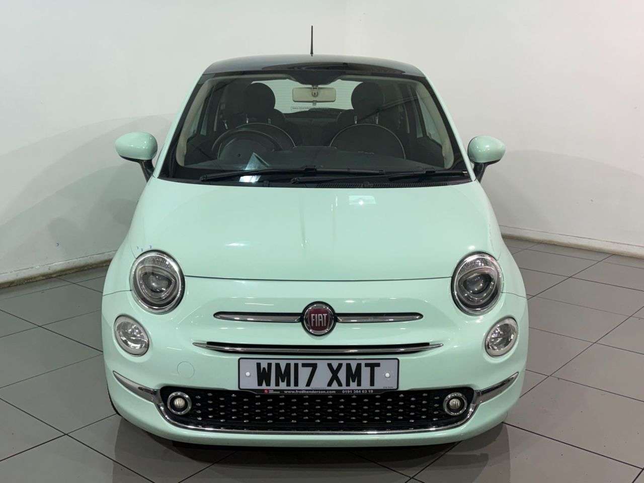 A 2017 FIAT 500 1.2 Lounge Hatchback 3dr Petrol Manual Euro 6 (s/s) (69 bhp) Panoramic glas A 2017 FIAT 500 1.2 Lounge Hatchback 3dr Petrol Manual Euro 6 (s/s) (69 bhp) Panoramic glas