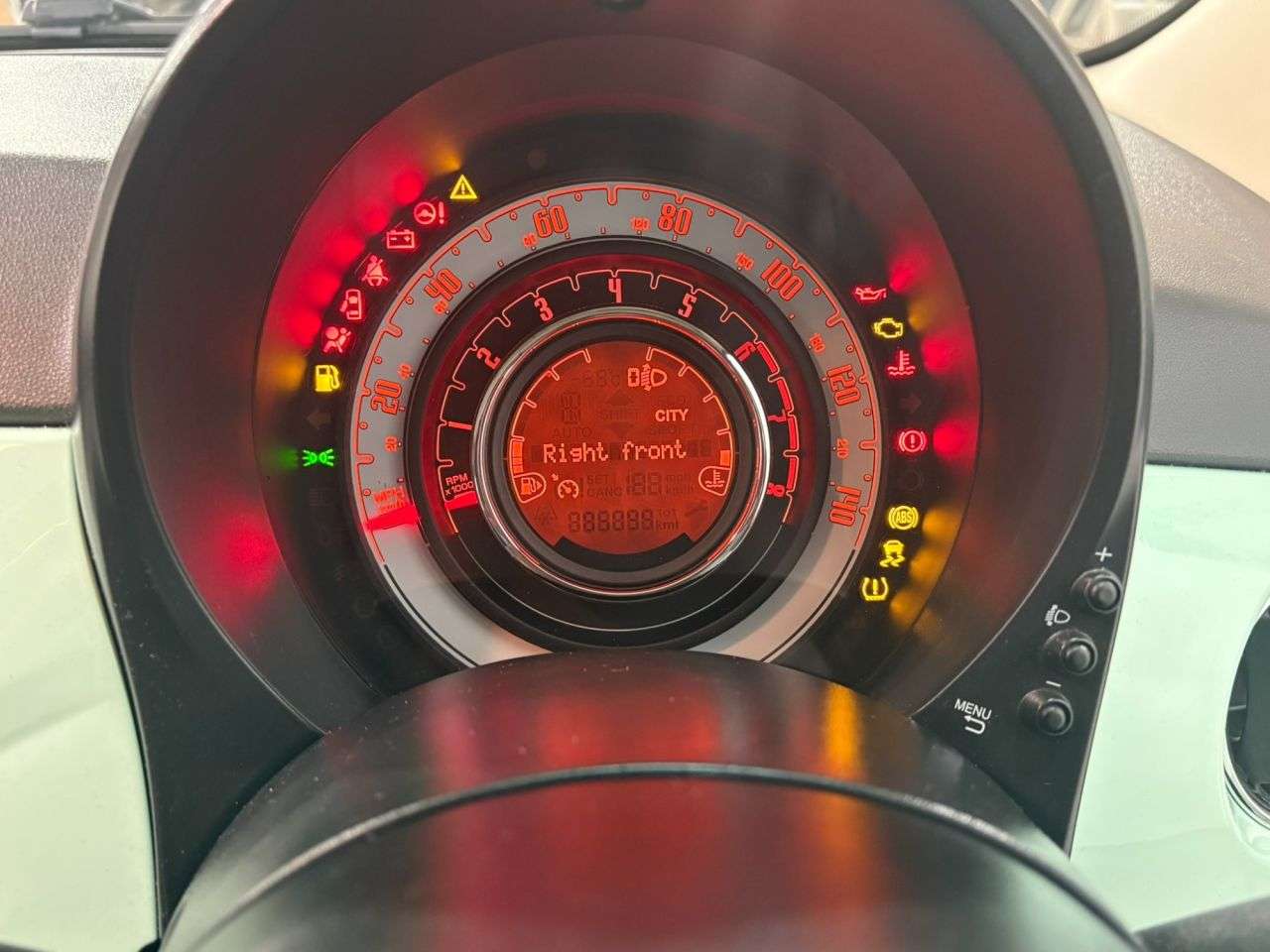 2017 FIAT 500 2017 FIAT 500