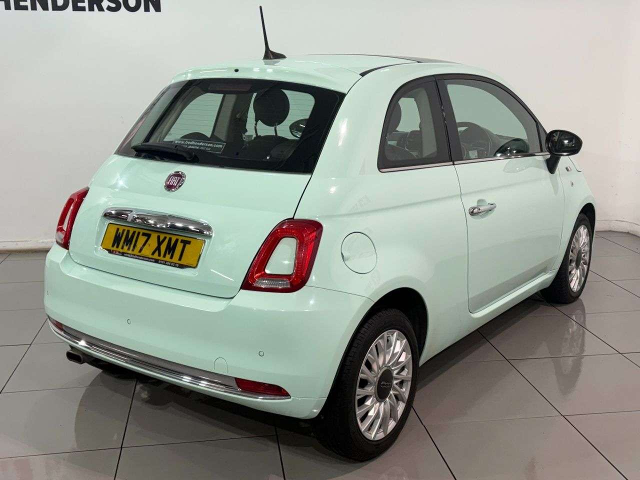 2017 FIAT 500 2017 FIAT 500