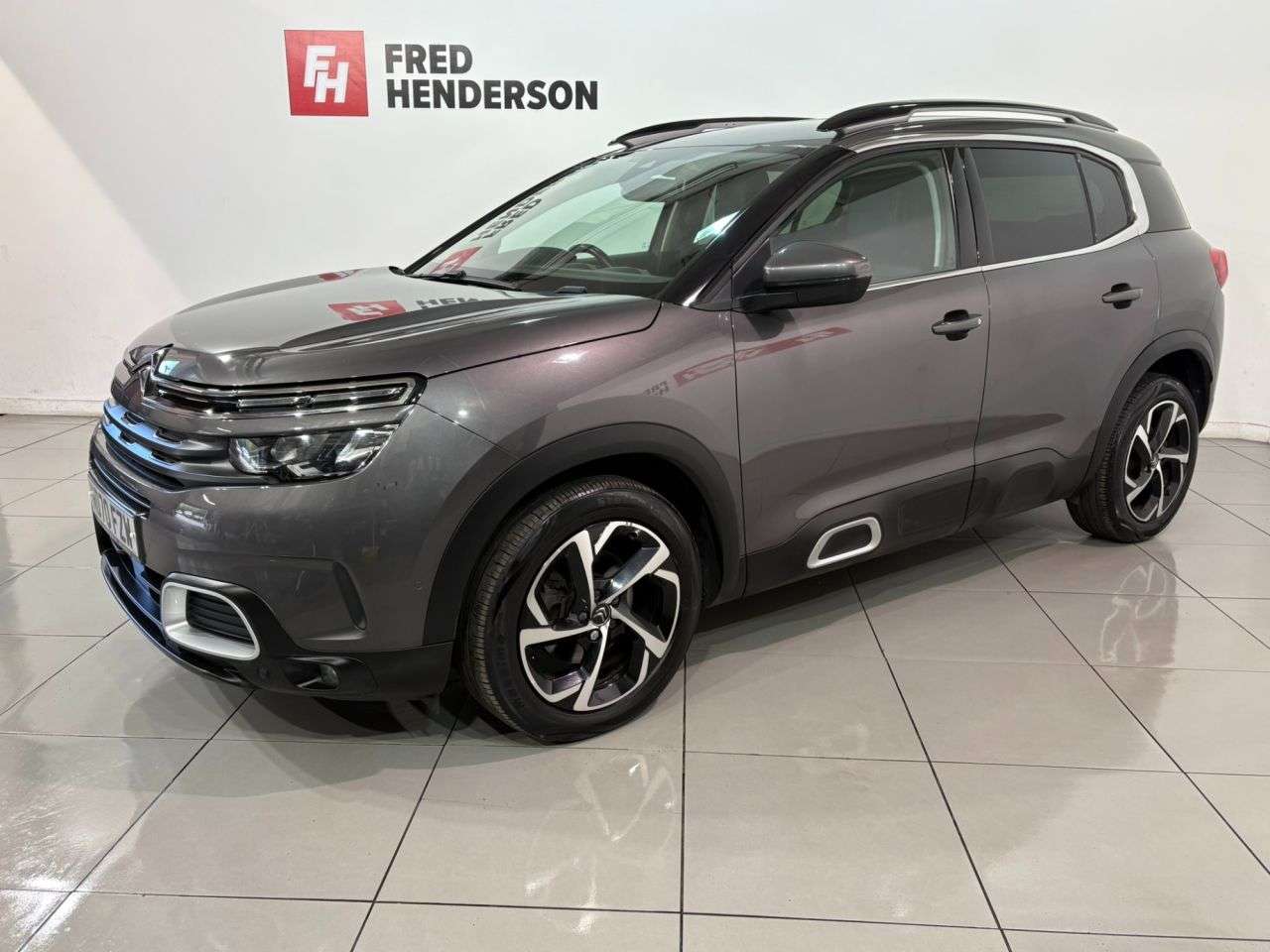 A 2020 CITROEN C5 AIRCROSS 1.5 BlueHDi Flair SUV 5dr Diesel Manual Euro 6 (s/s) (130 ps) Both keys and A 2020 CITROEN C5 AIRCROSS 1.5 BlueHDi Flair SUV 5dr Diesel Manual Euro 6 (s/s) (130 ps) Both keys and