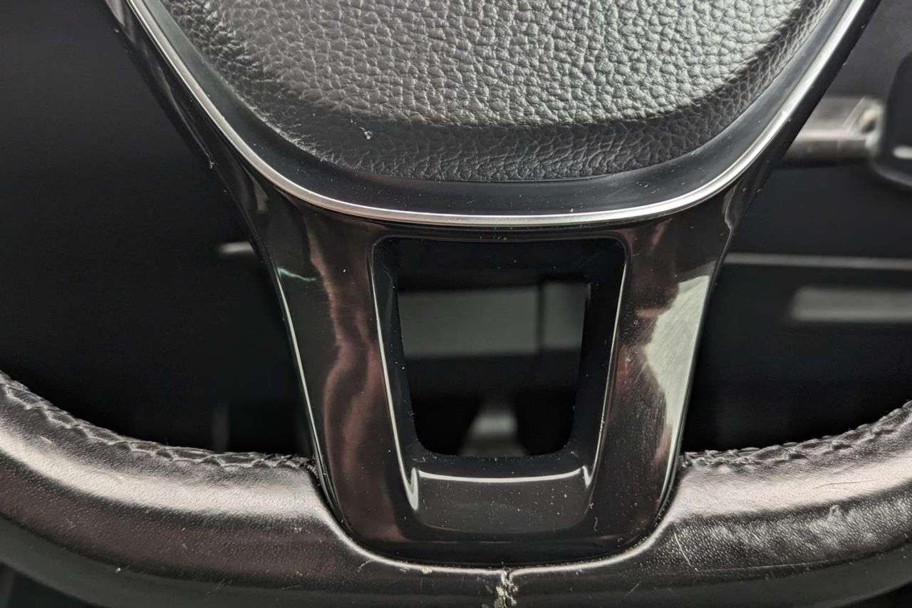 null VOLKSWAGEN TIGUAN null VOLKSWAGEN TIGUAN