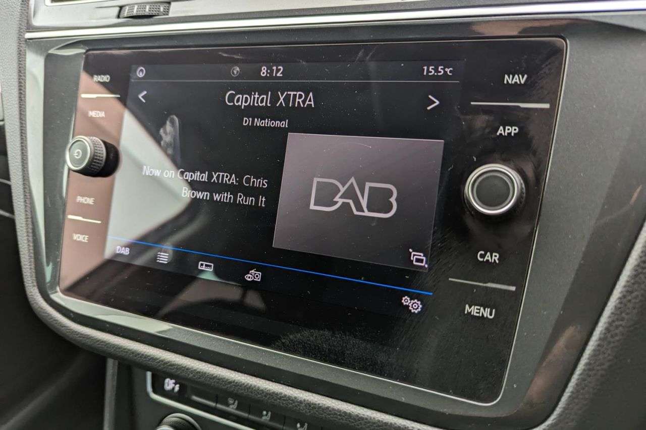 null VOLKSWAGEN TIGUAN null VOLKSWAGEN TIGUAN