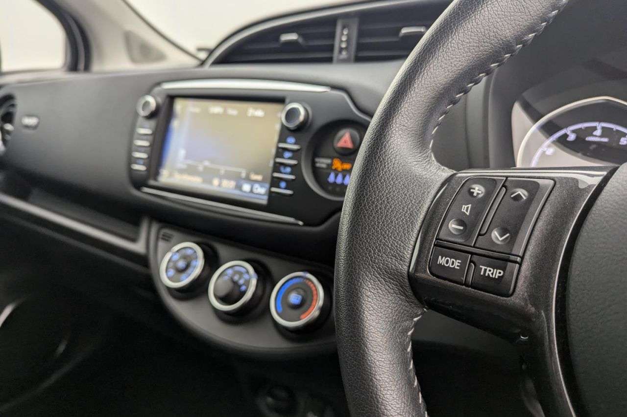 2019 TOYOTA YARIS 2019 TOYOTA YARIS