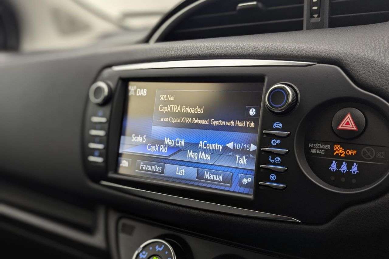 2019 TOYOTA YARIS 2019 TOYOTA YARIS