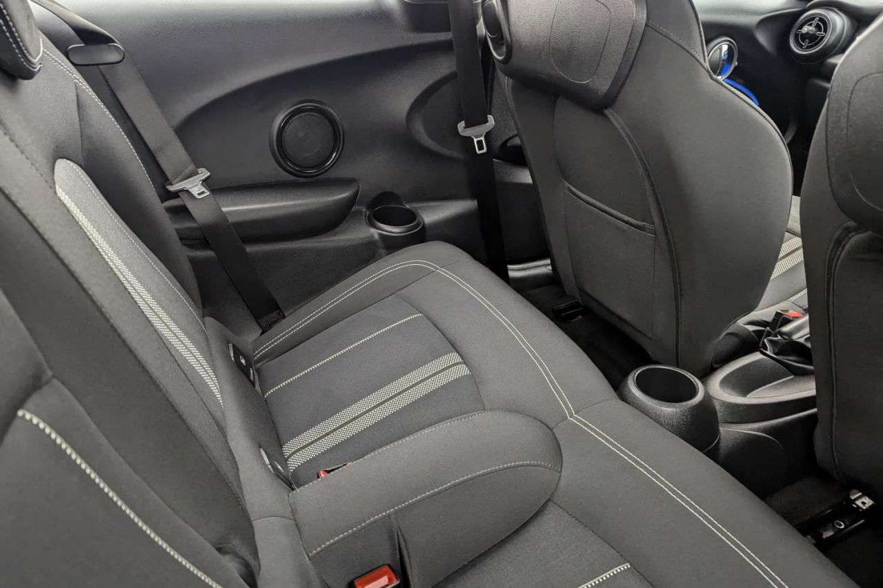 null MINI HATCH COOPER null MINI HATCH COOPER