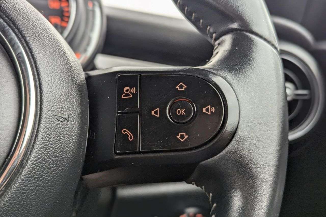 null MINI HATCH COOPER null MINI HATCH COOPER