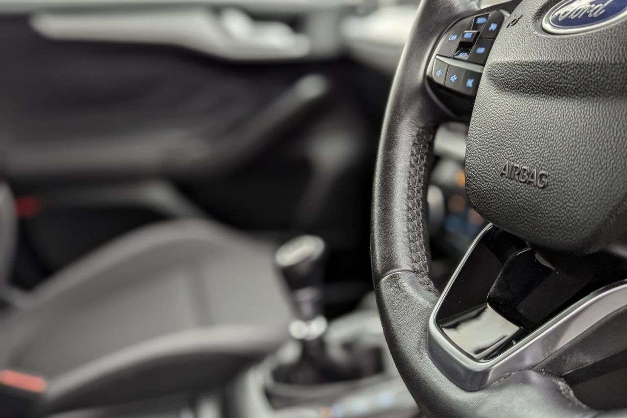 2021 FORD FOCUS 2021 FORD FOCUS