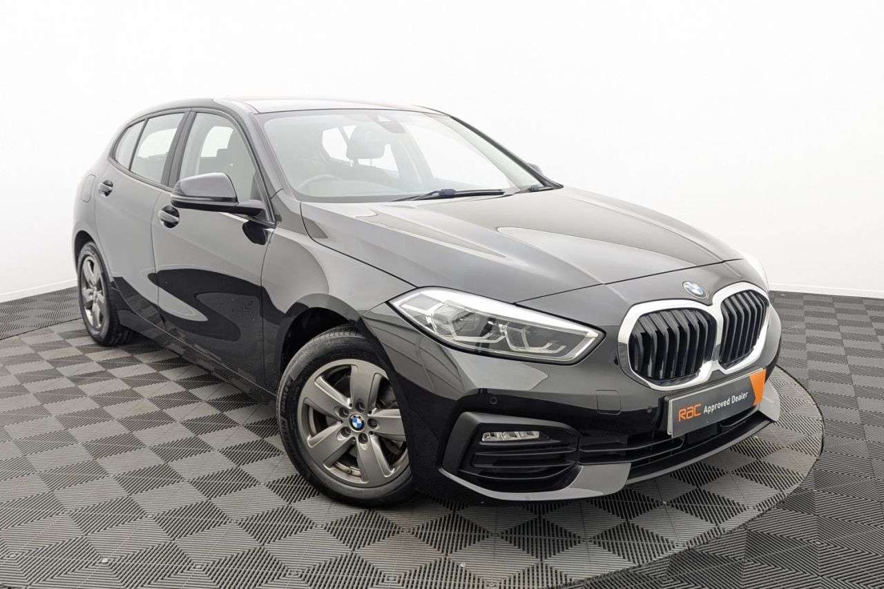 A 2020 BMW 1 SERIES 1.5 116d SE Hatchback 5dr Diesel Manual Euro 6 (s/s) (116 ps) Award Winning A 2020 BMW 1 SERIES 1.5 116d SE Hatchback 5dr Diesel Manual Euro 6 (s/s) (116 ps) Award Winning