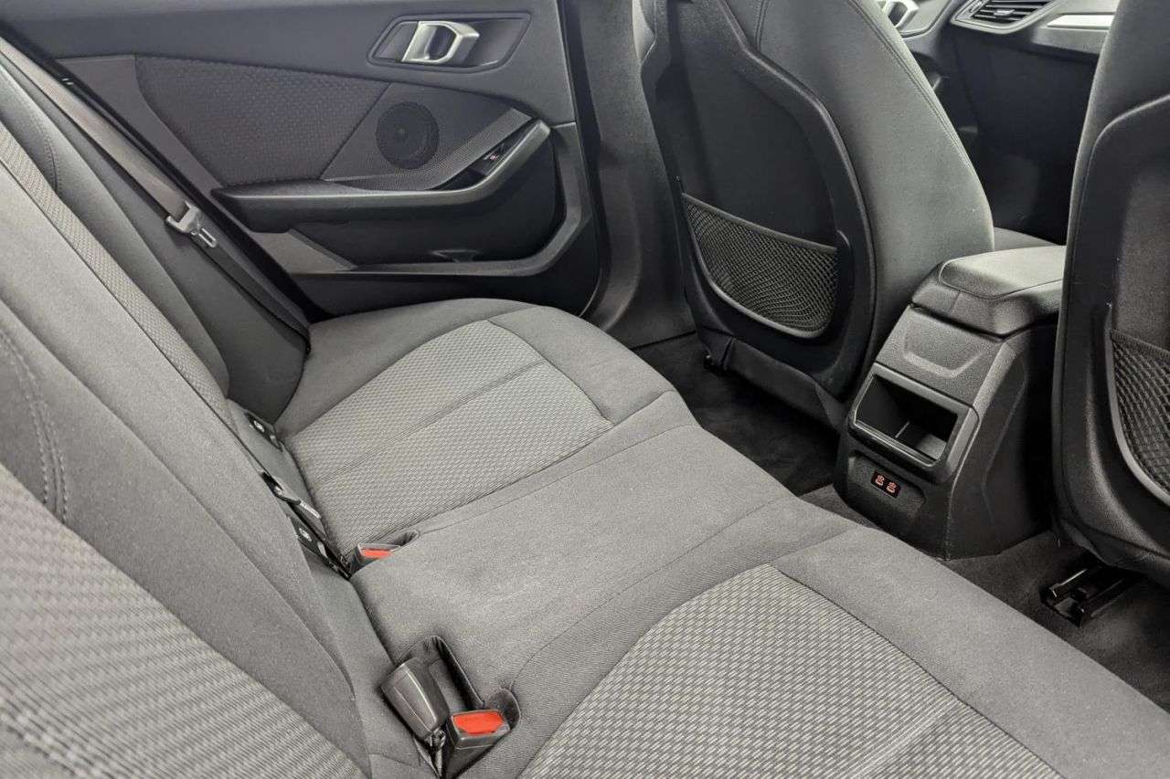 2020 BMW 1 SERIES 2020 BMW 1 SERIES