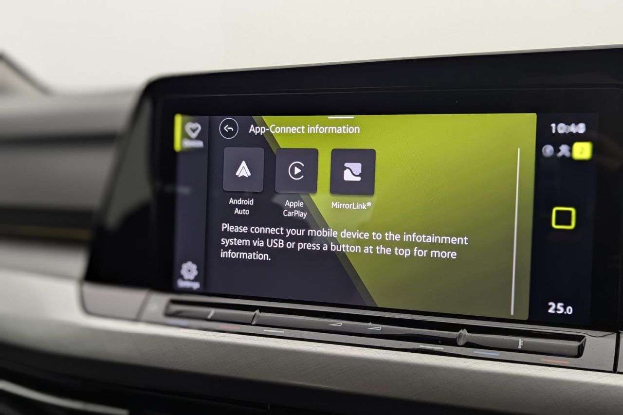 null VOLKSWAGEN GOLF null VOLKSWAGEN GOLF