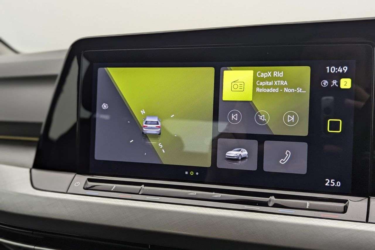 null VOLKSWAGEN GOLF null VOLKSWAGEN GOLF