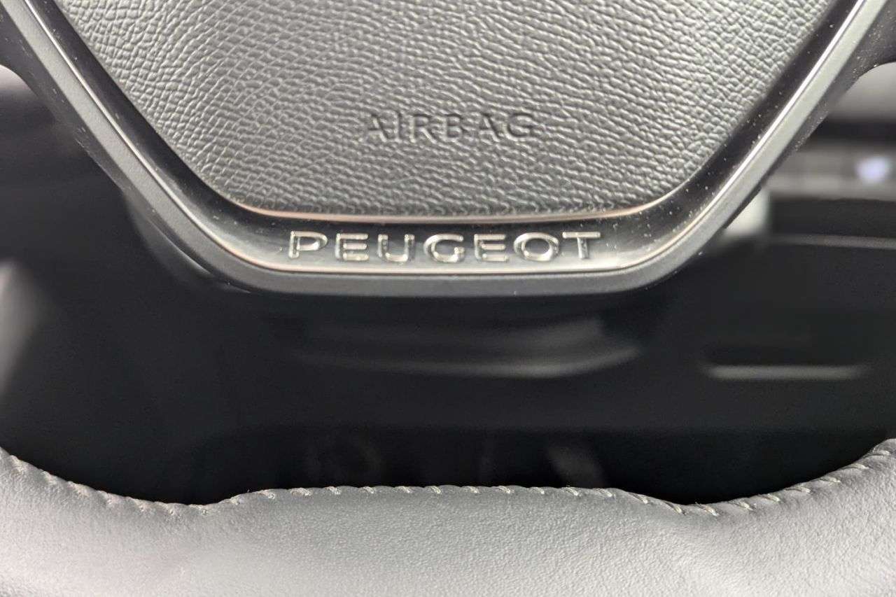 2022 PEUGEOT 208 2022 PEUGEOT 208
