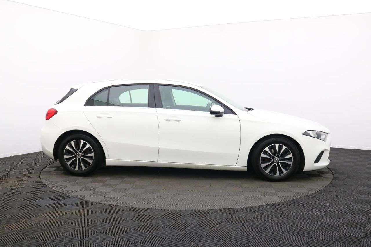 A 2020 MERCEDES-BENZ A-CLASS 1.3 A180 SE Hatchback 5dr Petrol Manual Euro 6 (s/s) (136 ps) Award Winning A 2020 MERCEDES-BENZ A-CLASS 1.3 A180 SE Hatchback 5dr Petrol Manual Euro 6 (s/s) (136 ps) Award Winning