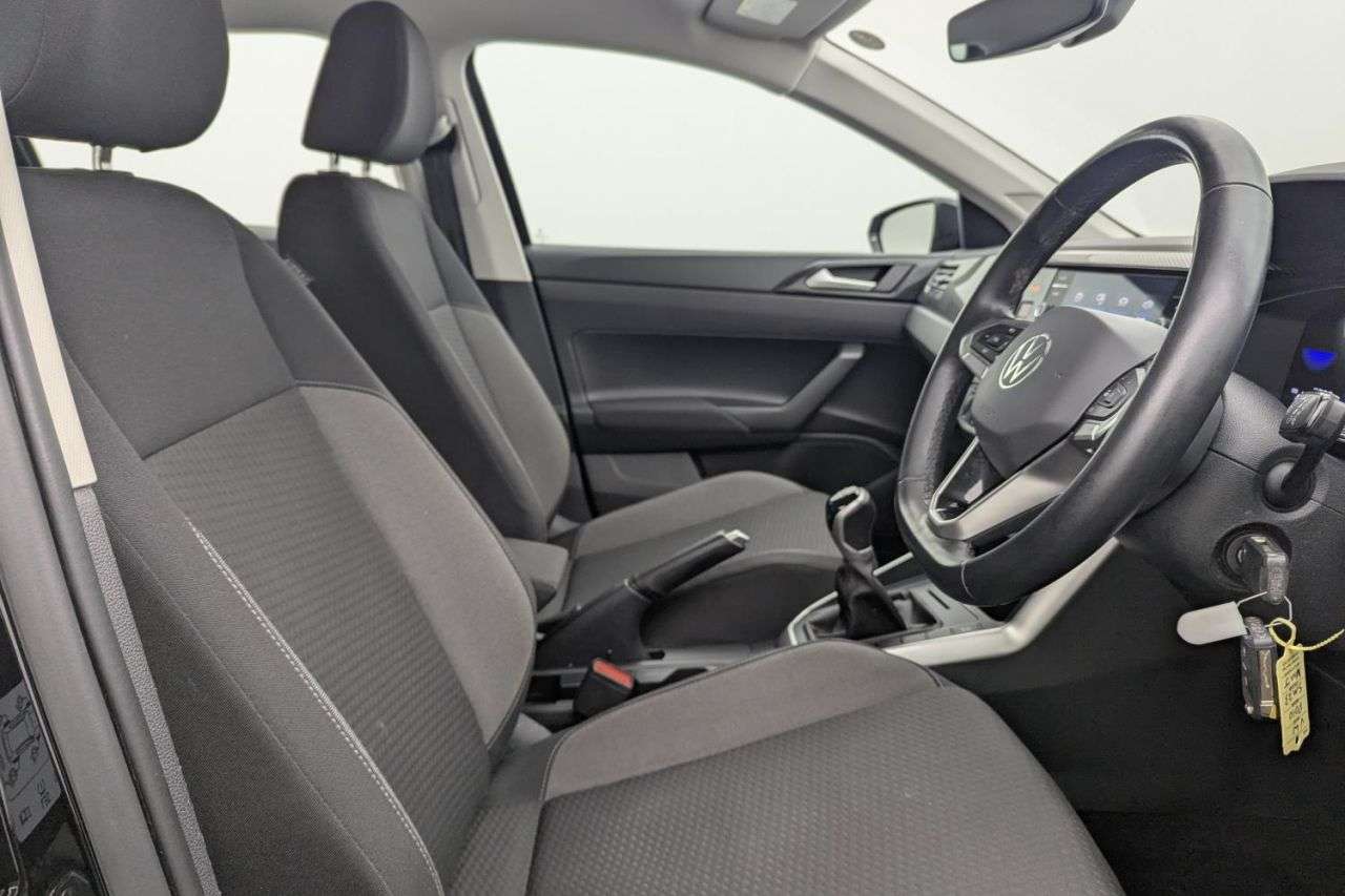 A 2023 VOLKSWAGEN POLO 1.0 EVO Life Hatchback 5dr Petrol Manual Euro 6 (s/s) (80 ps) Award Winning A 2023 VOLKSWAGEN POLO 1.0 EVO Life Hatchback 5dr Petrol Manual Euro 6 (s/s) (80 ps) Award Winning