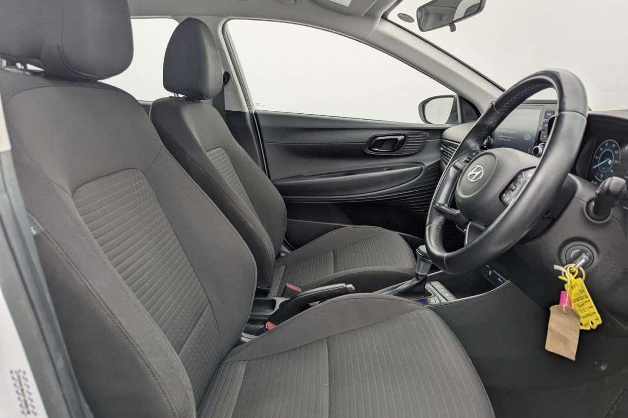 2021 HYUNDAI I20 2021 HYUNDAI I20