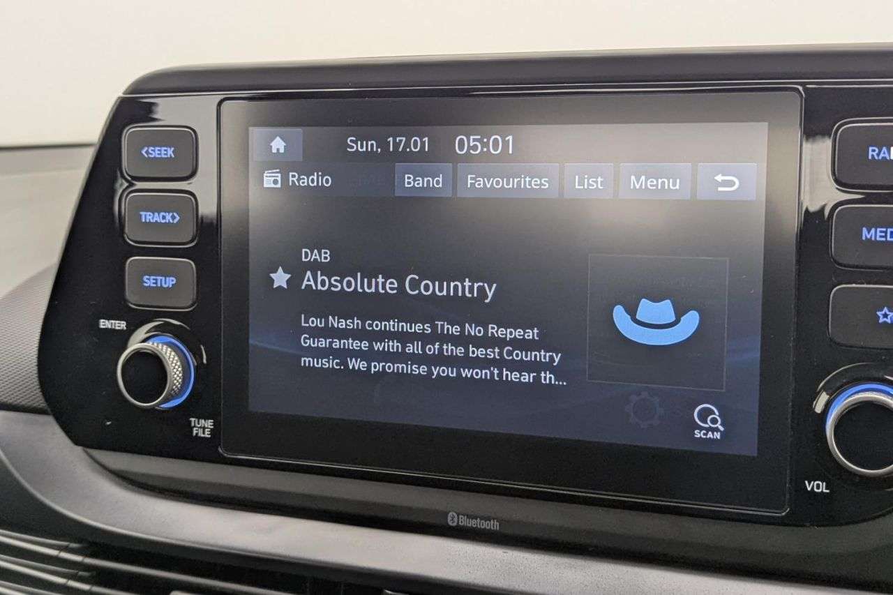 2021 HYUNDAI I20 2021 HYUNDAI I20