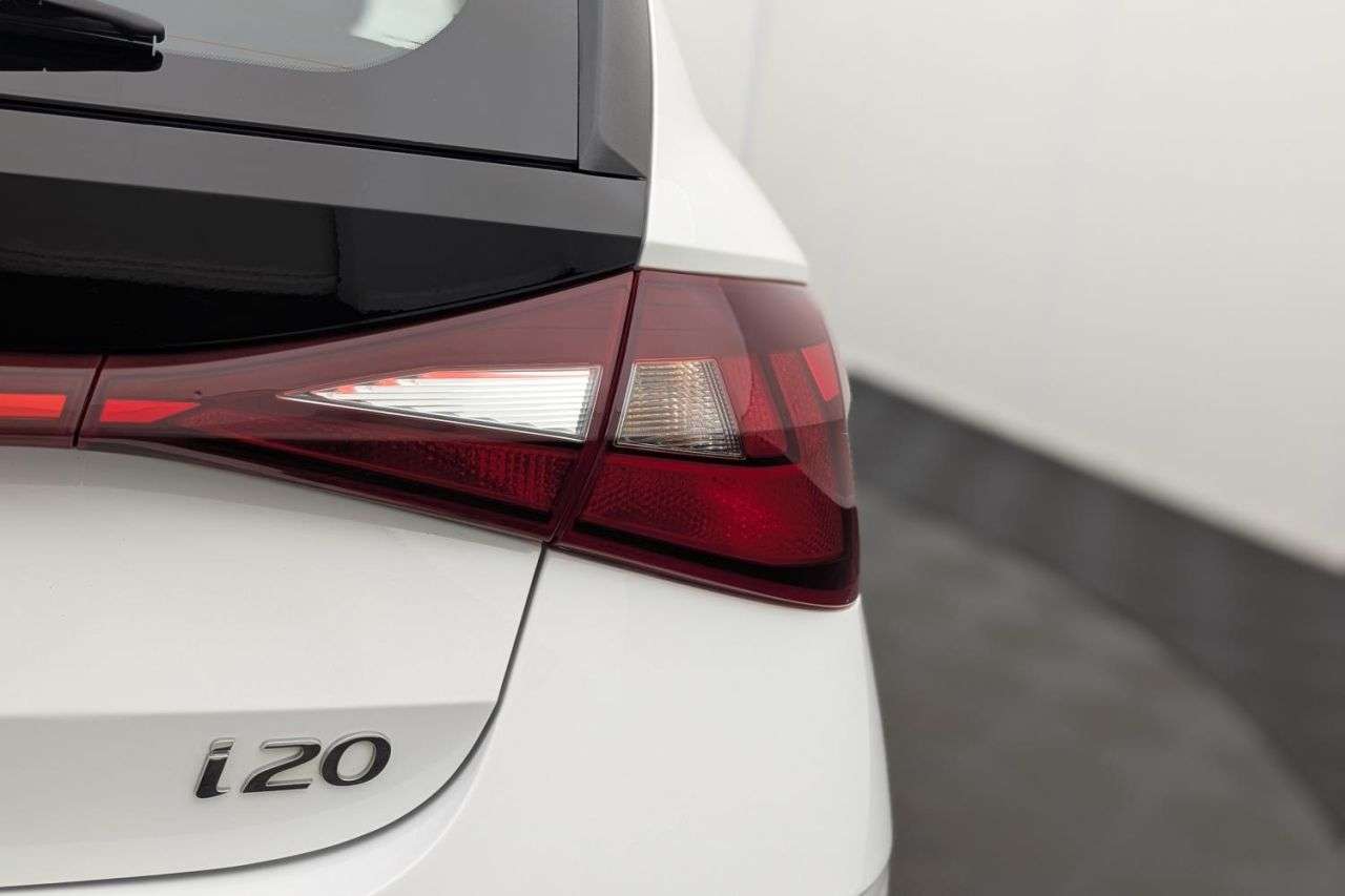 2021 HYUNDAI I20 2021 HYUNDAI I20