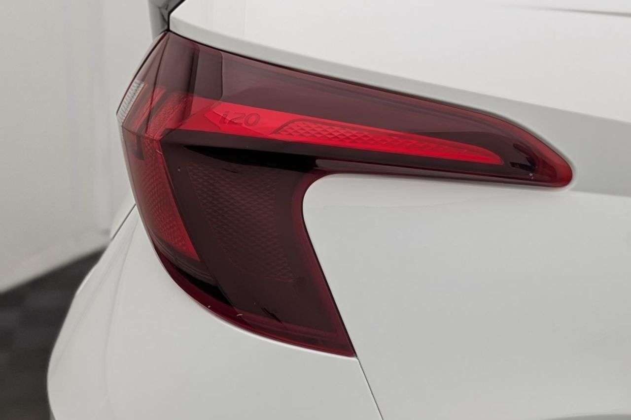 2021 HYUNDAI I20 2021 HYUNDAI I20