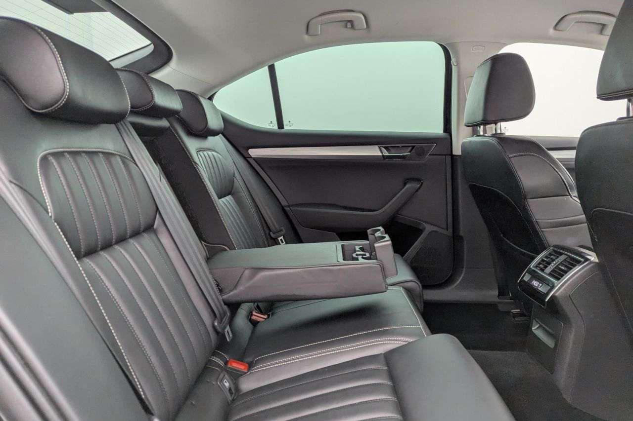 null SKODA SUPERB null SKODA SUPERB