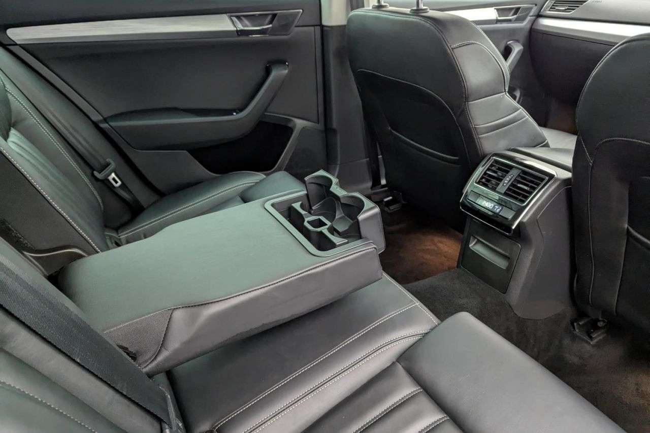 null SKODA SUPERB null SKODA SUPERB