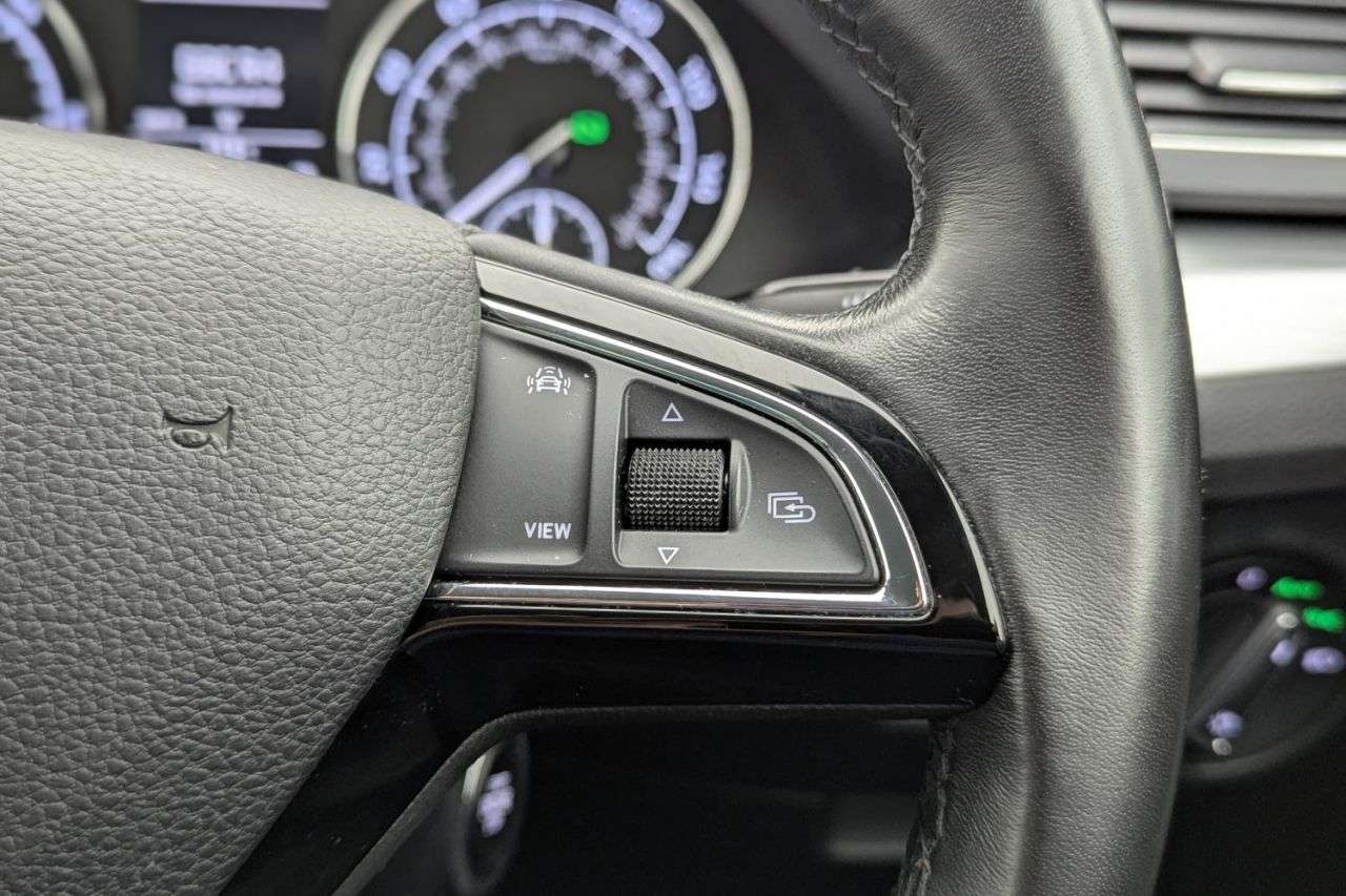 null SKODA SUPERB null SKODA SUPERB