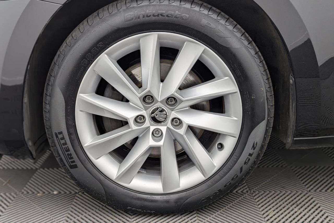 null SKODA SUPERB null SKODA SUPERB