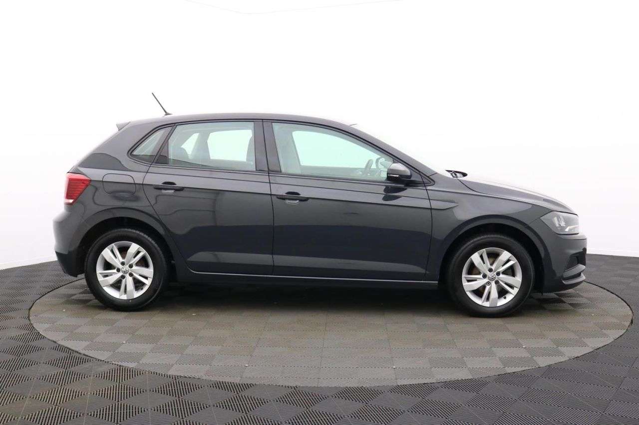 A 2018 VOLKSWAGEN POLO 1.0 SE Hatchback 5dr Petrol Manual Euro 6 (s/s) (65 ps) Award Winning 5 Sta A 2018 VOLKSWAGEN POLO 1.0 SE Hatchback 5dr Petrol Manual Euro 6 (s/s) (65 ps) Award Winning 5 Sta