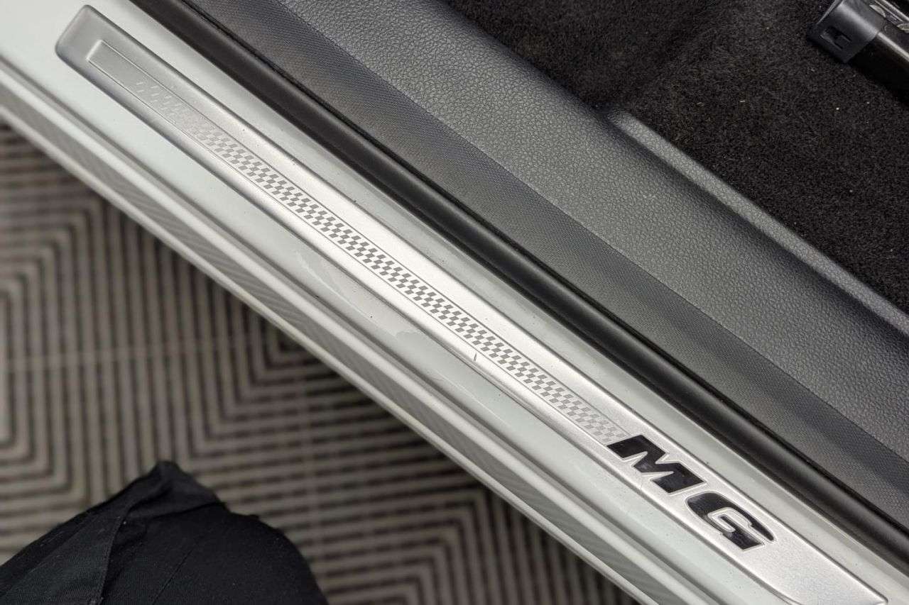 2021 MG MG HS 2021 MG MG HS