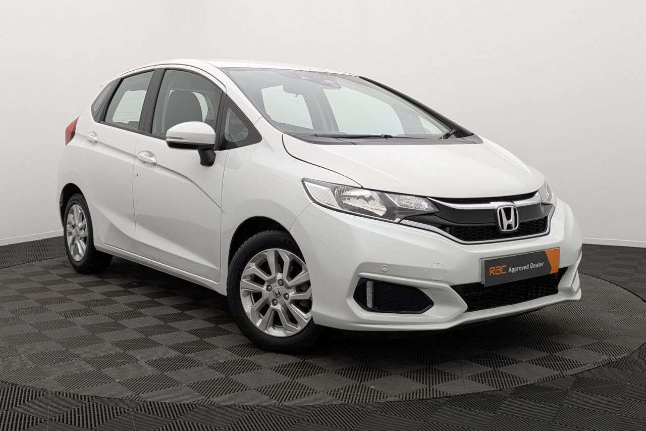 A 2019 HONDA JAZZ 1.3 i-VTEC SE Hatchback 5dr Petrol CVT Euro 6 (s/s) (102 ps) Award Winning A 2019 HONDA JAZZ 1.3 i-VTEC SE Hatchback 5dr Petrol CVT Euro 6 (s/s) (102 ps) Award Winning