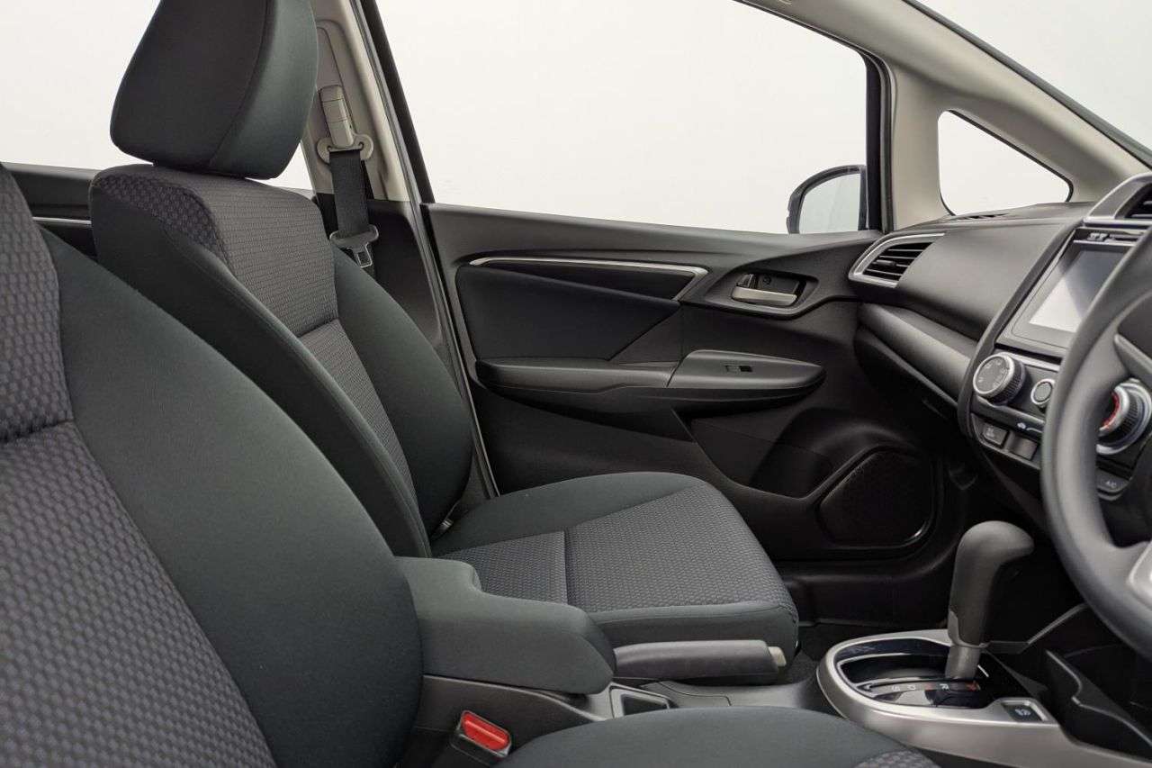 A 2019 HONDA JAZZ 1.3 i-VTEC SE Hatchback 5dr Petrol CVT Euro 6 (s/s) (102 ps) Award Winning A 2019 HONDA JAZZ 1.3 i-VTEC SE Hatchback 5dr Petrol CVT Euro 6 (s/s) (102 ps) Award Winning