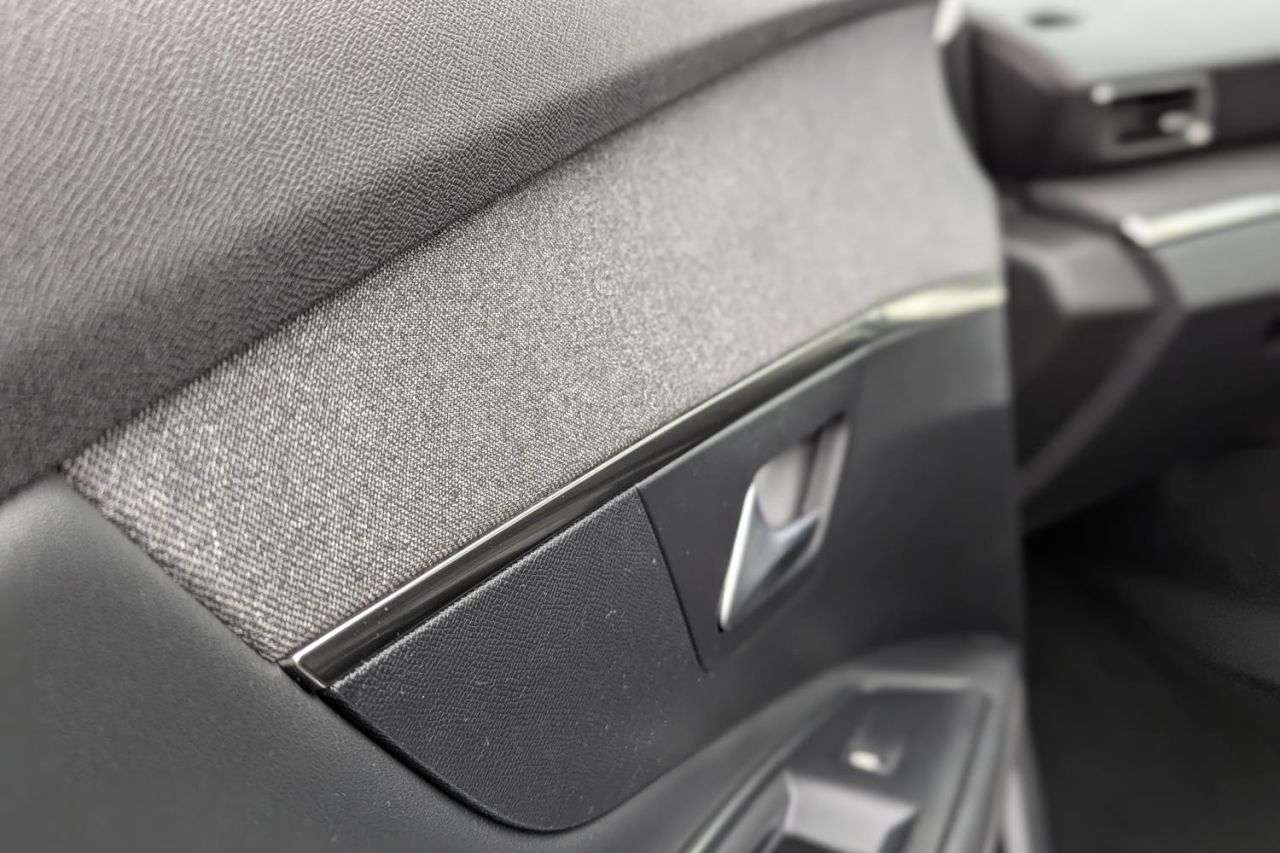 2020 PEUGEOT 3008 2020 PEUGEOT 3008