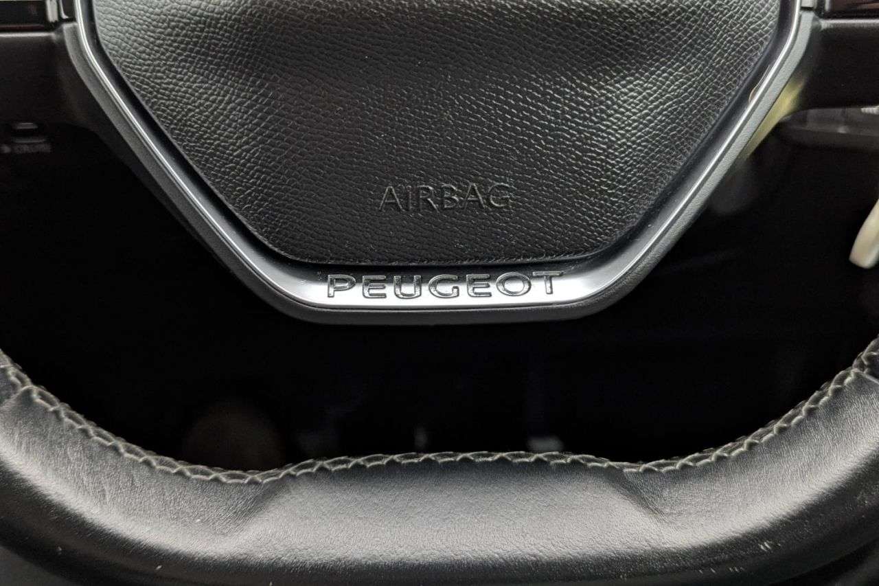 2020 PEUGEOT 3008 2020 PEUGEOT 3008