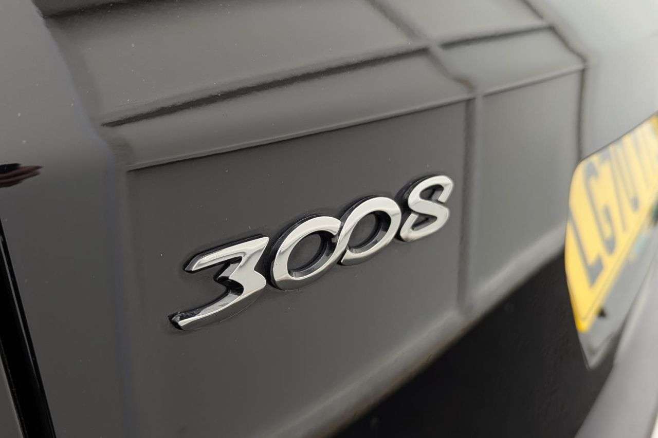 2020 PEUGEOT 3008 2020 PEUGEOT 3008