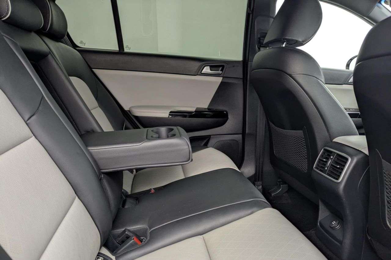 2017 KIA SPORTAGE 2017 KIA SPORTAGE