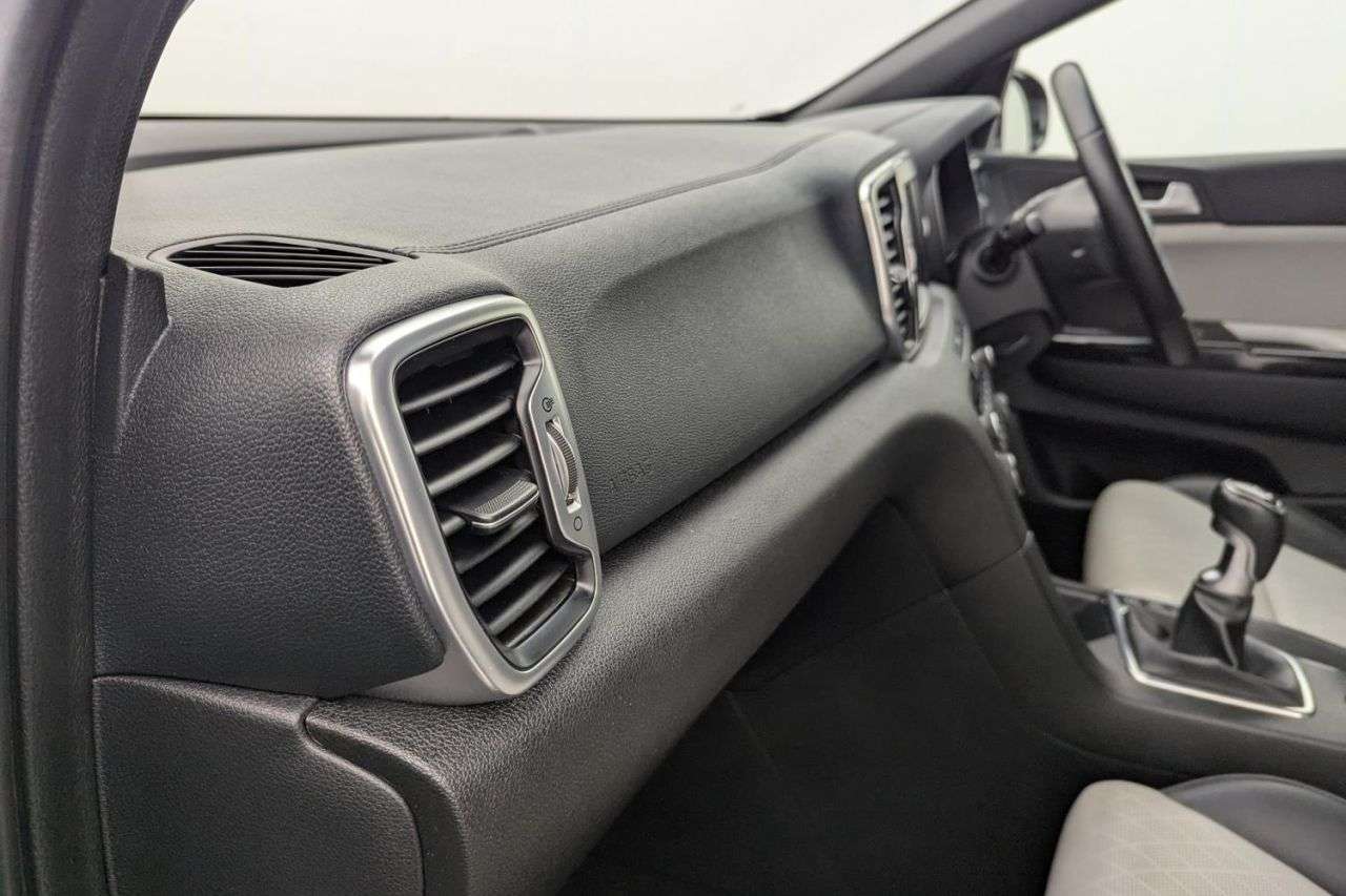 2017 KIA SPORTAGE 2017 KIA SPORTAGE