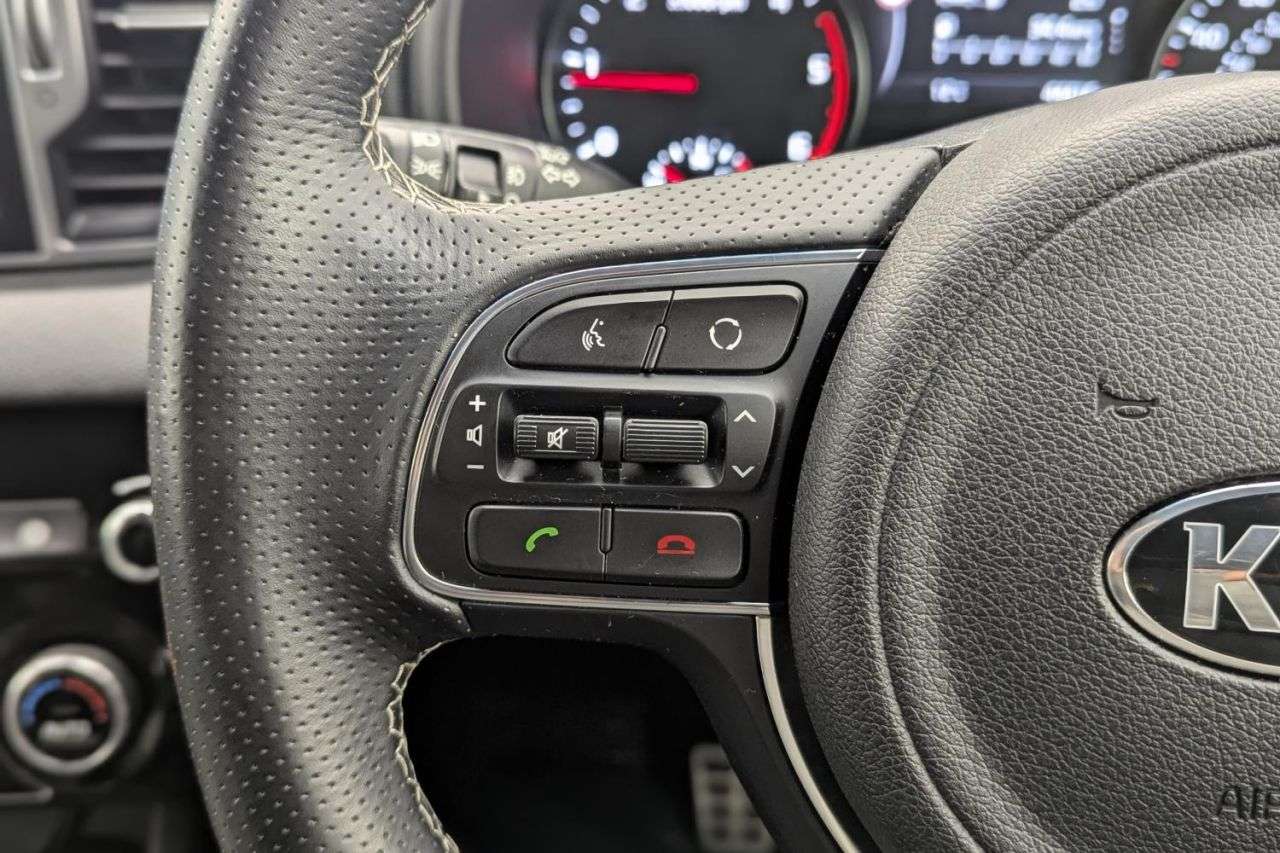 2017 KIA SPORTAGE 2017 KIA SPORTAGE